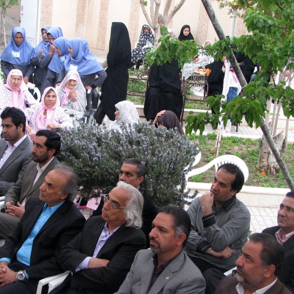 خیریه سالمندان احمدیان