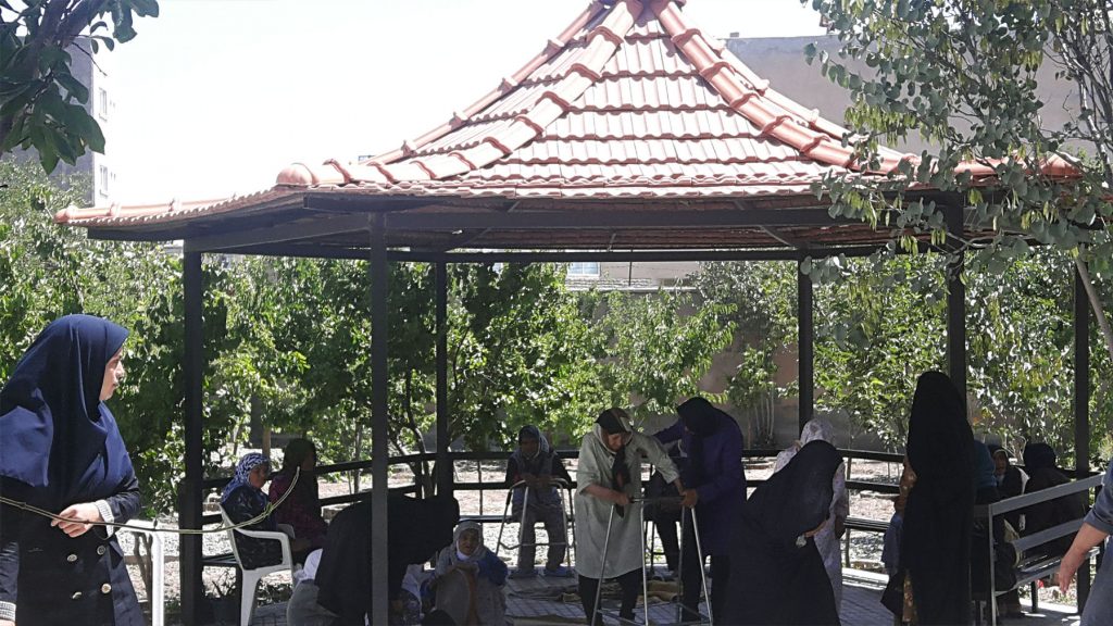 خیریه سالمندان احمدیان