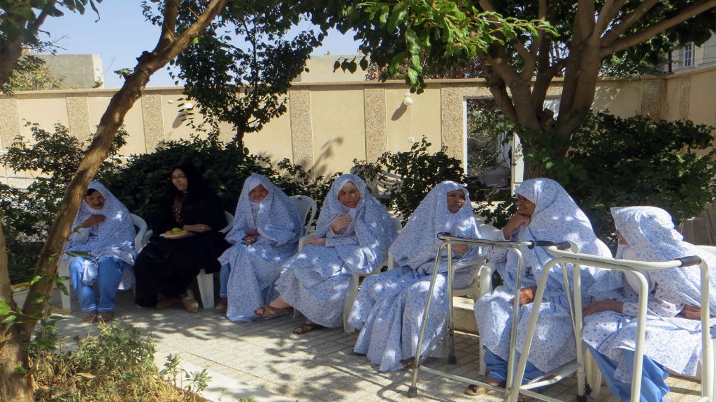 خیریه سالمندان احمدیان