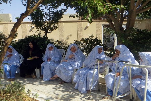 خیریه سالمندان احمدیان