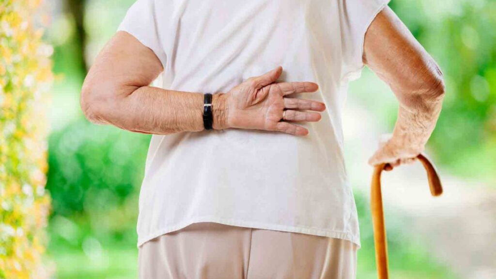 ضعف و بیحالی ذر سالمندان